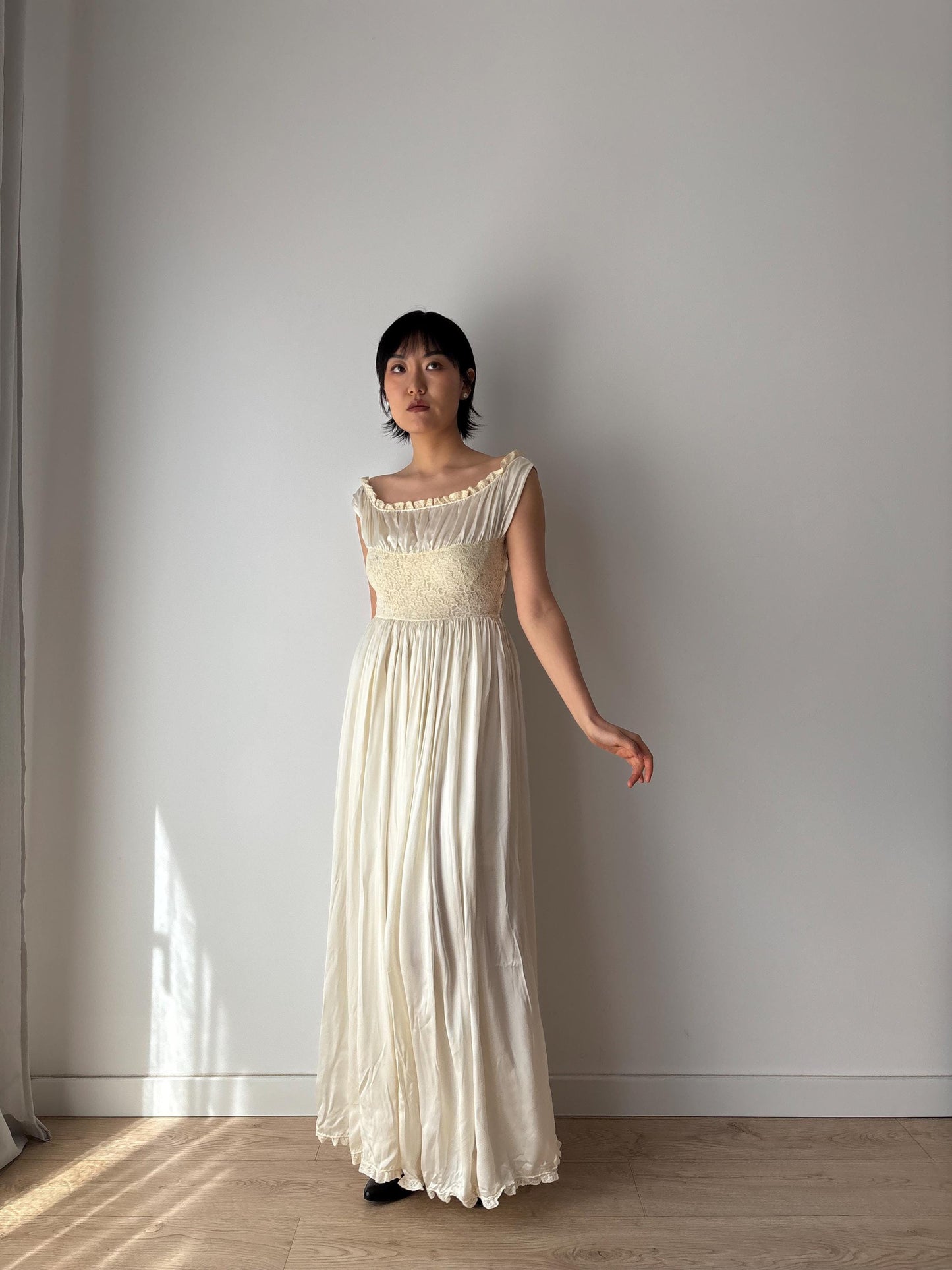 1930s Antique Satin Silk Heavy Lace Bridal Wedding Dress, Liquid Art deco Nightdress