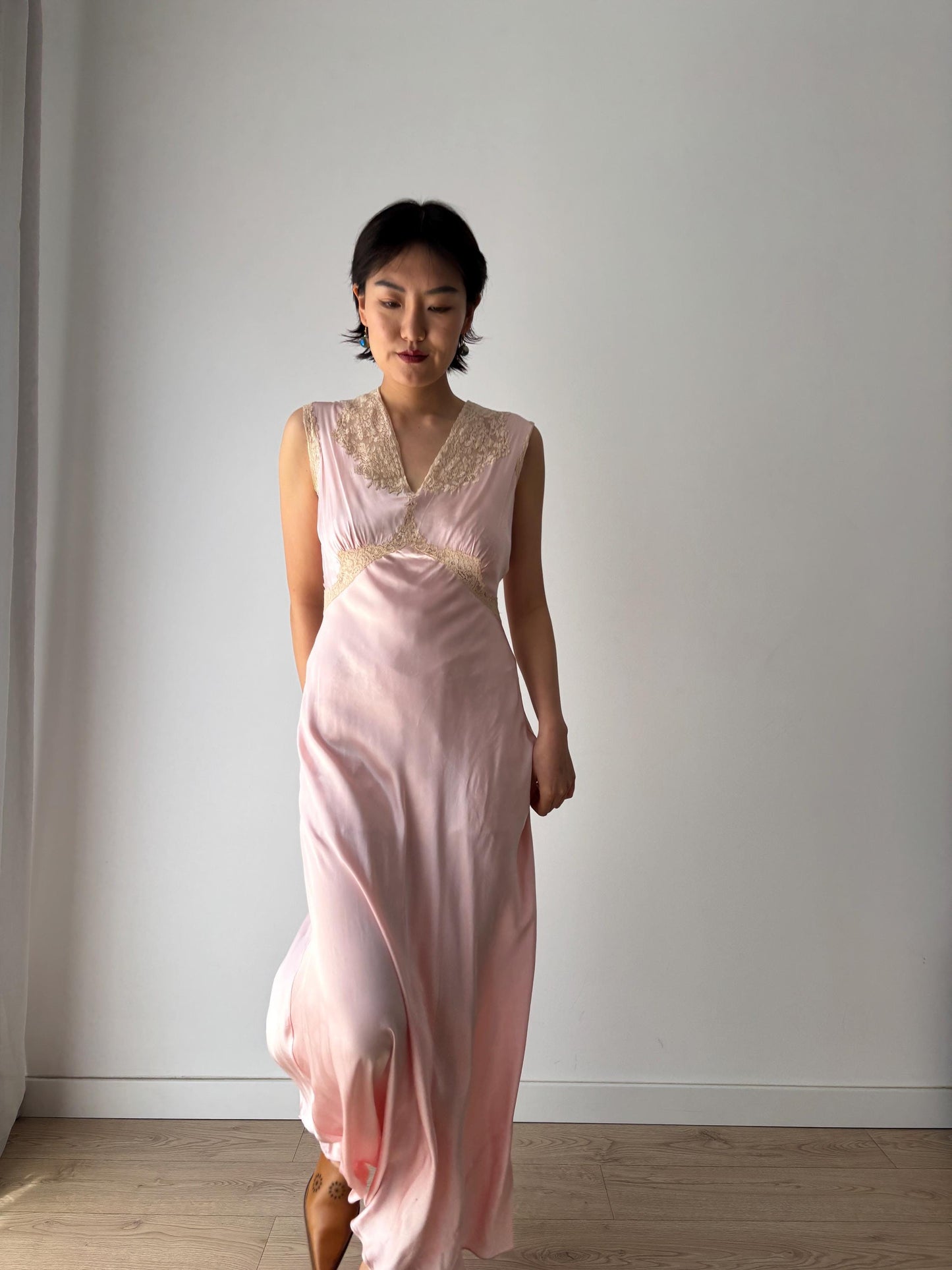 1930s Antique Lace appliqué Peach Pink Pure Silk bias cut gown, Liquid Satin Silk Maxi Dress