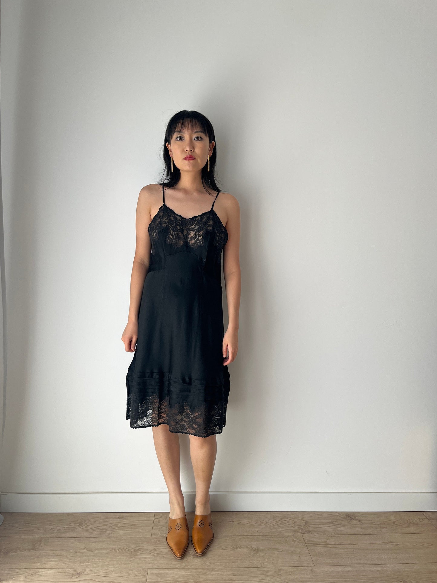 Antique vintage 1930s black liquid satin pure silk lace embroidered art deco bias cut slip