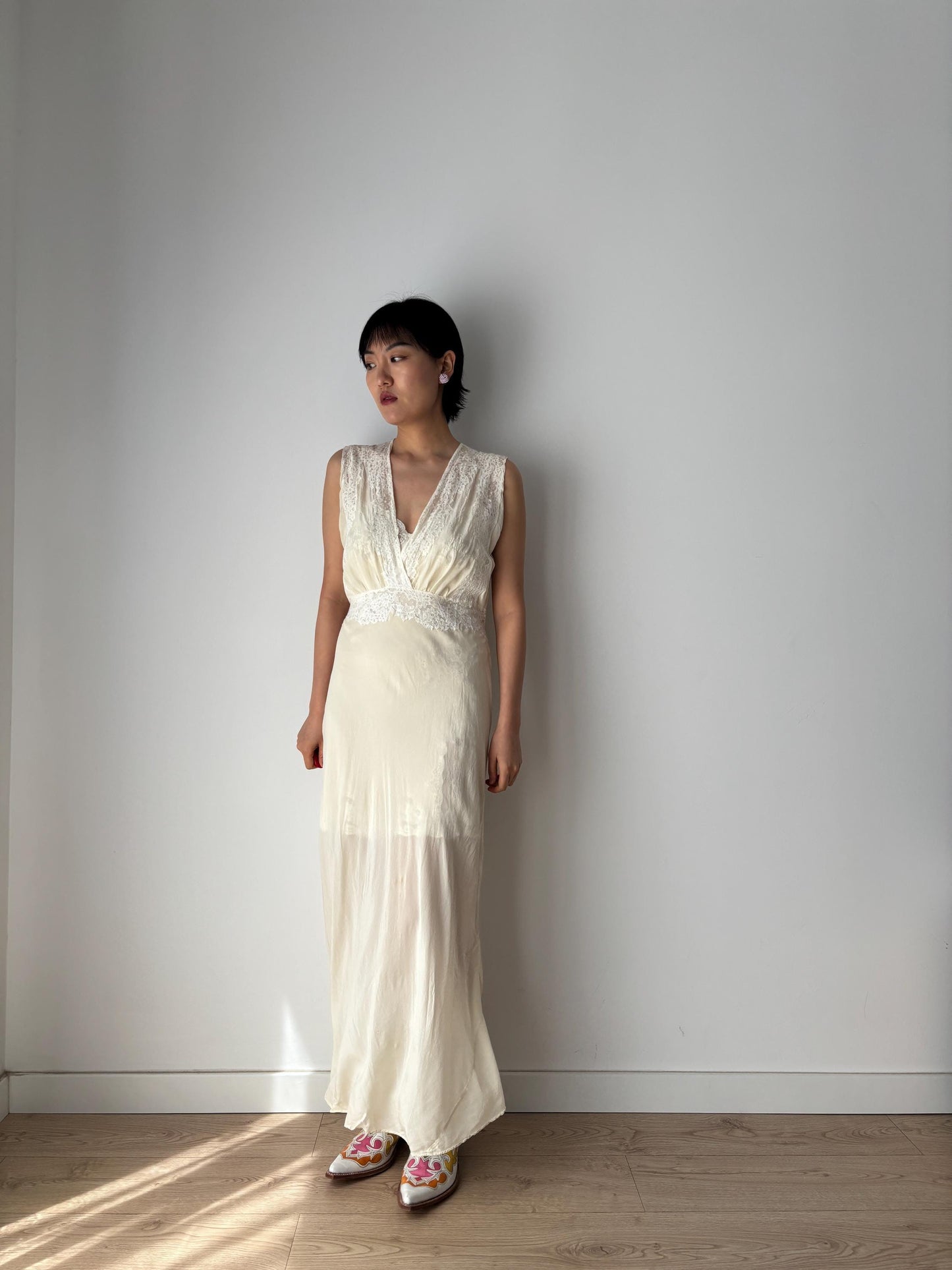 1930s Antique Bridal Lace Bias Cut Negligee Silk Satin Embroidered Nightgown