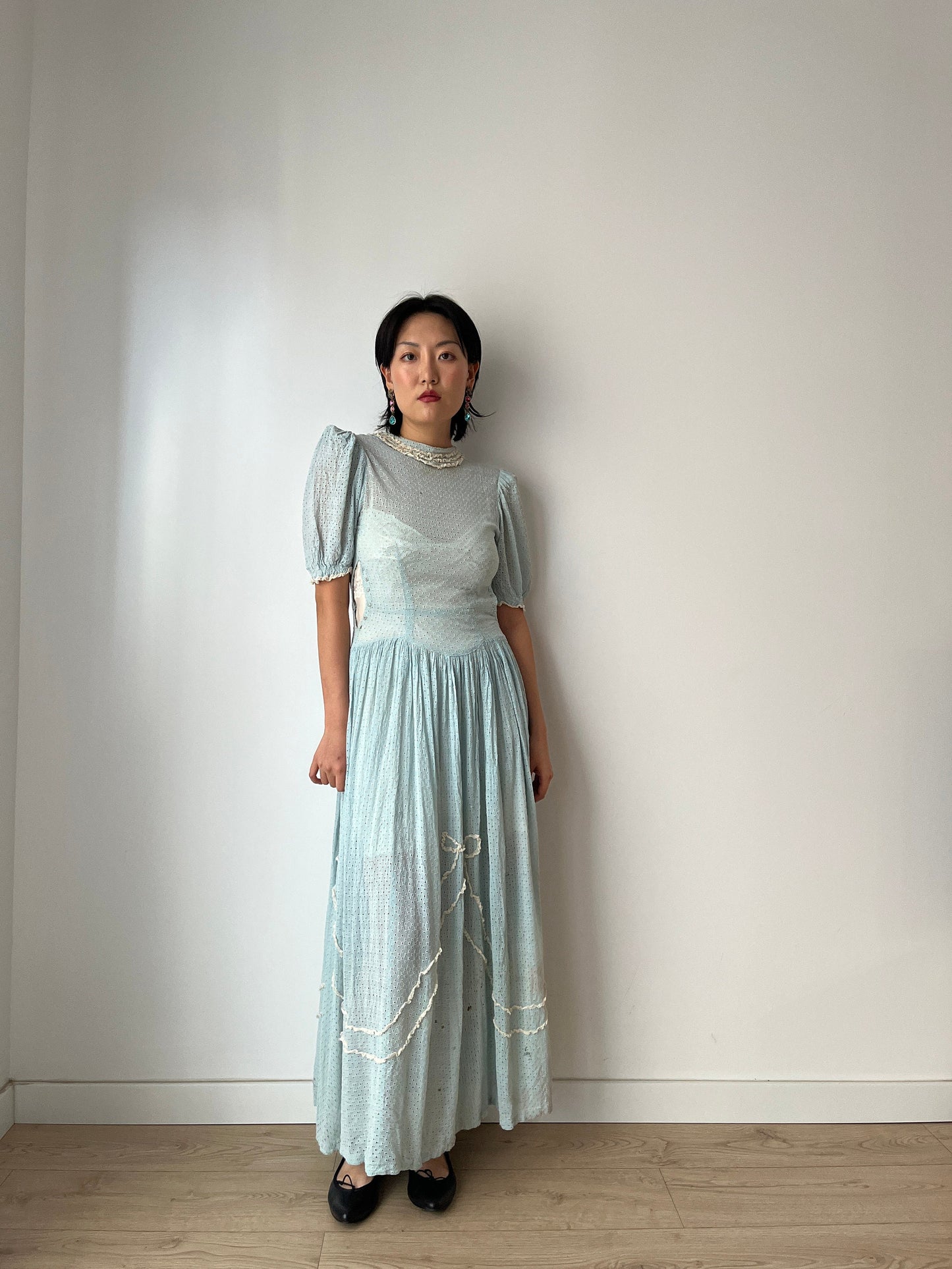 Vintage 1930s Blue Lace Bow Liquid Pure Silk Crepe Embroidered Tailored Handmade Dress