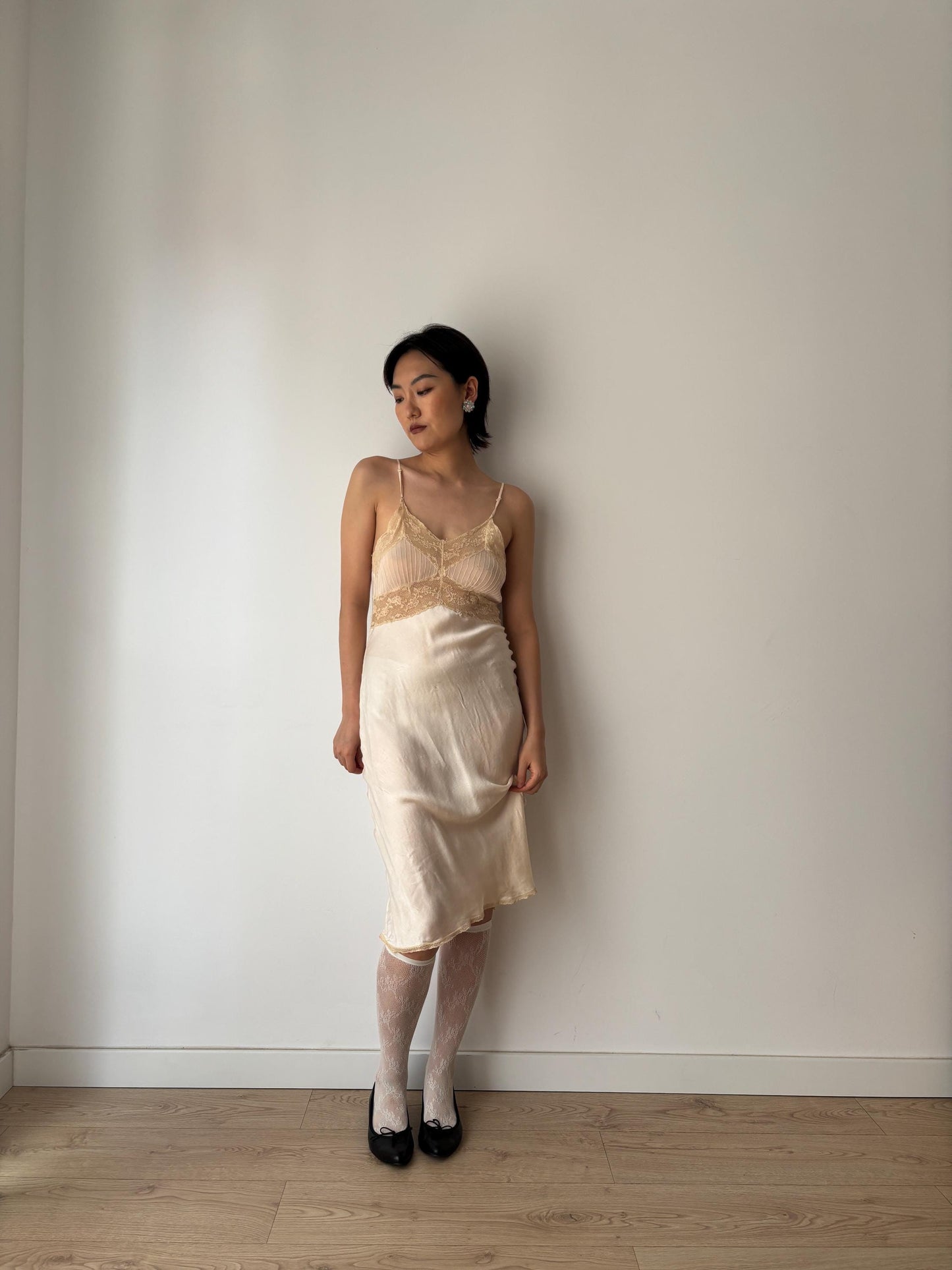 1930s 1920s Antique Pastel Pink Flower bow print Embroidered Lace Silk Satin Slip dress