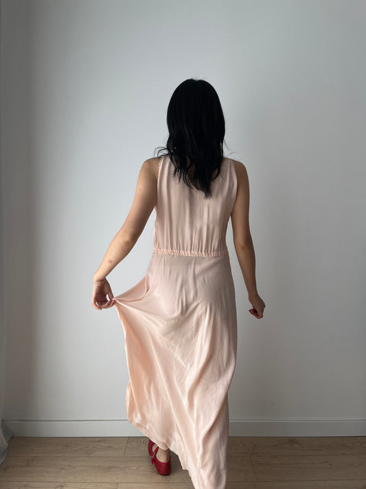 1940s Pale Pink Pure Silk Lace Crepe Bias Cut Blue Applique Embroidered Lingeriedress