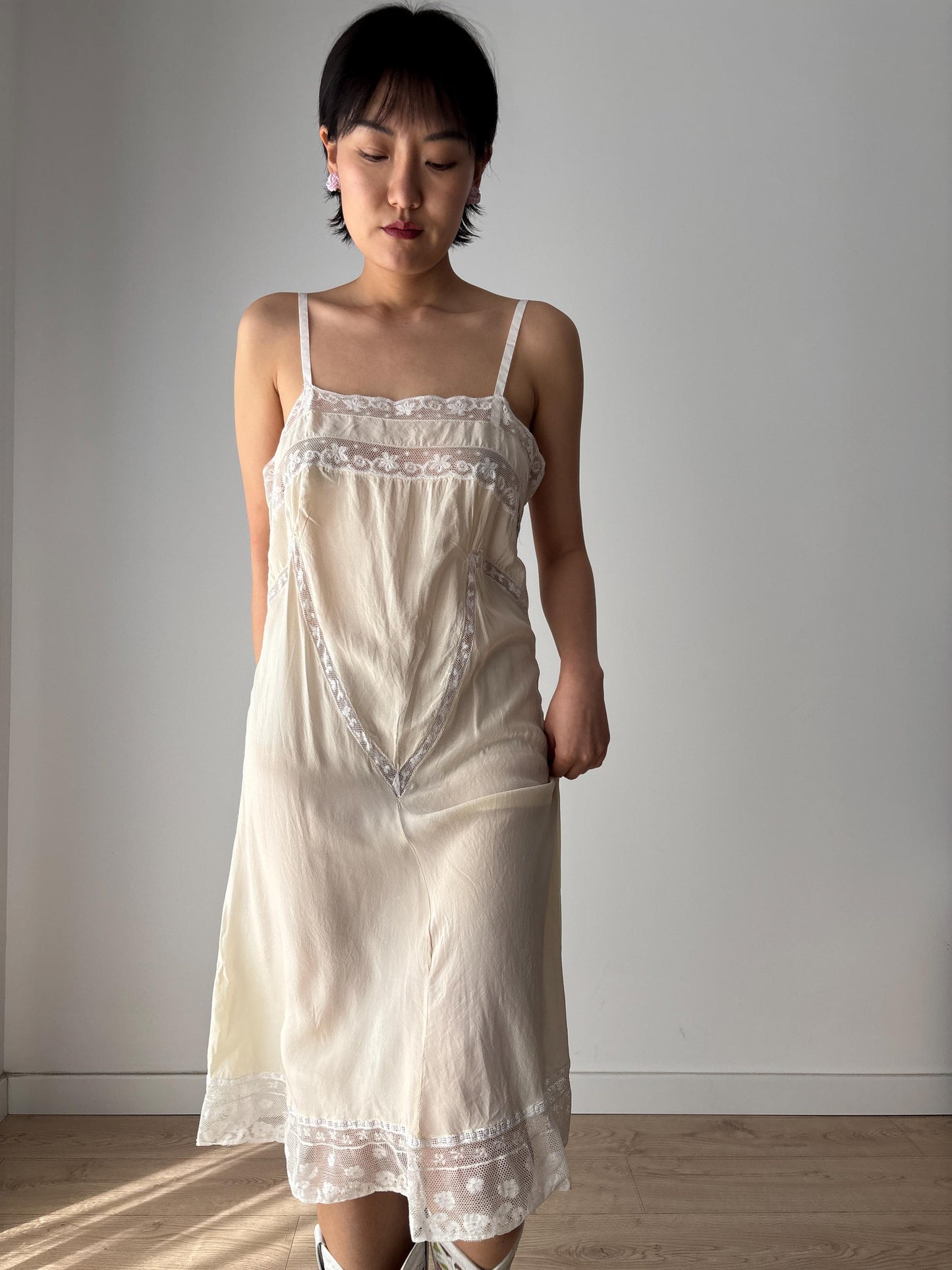 1920s 1930s Antique White Silk Edwardian Victorian Lace Slip dress