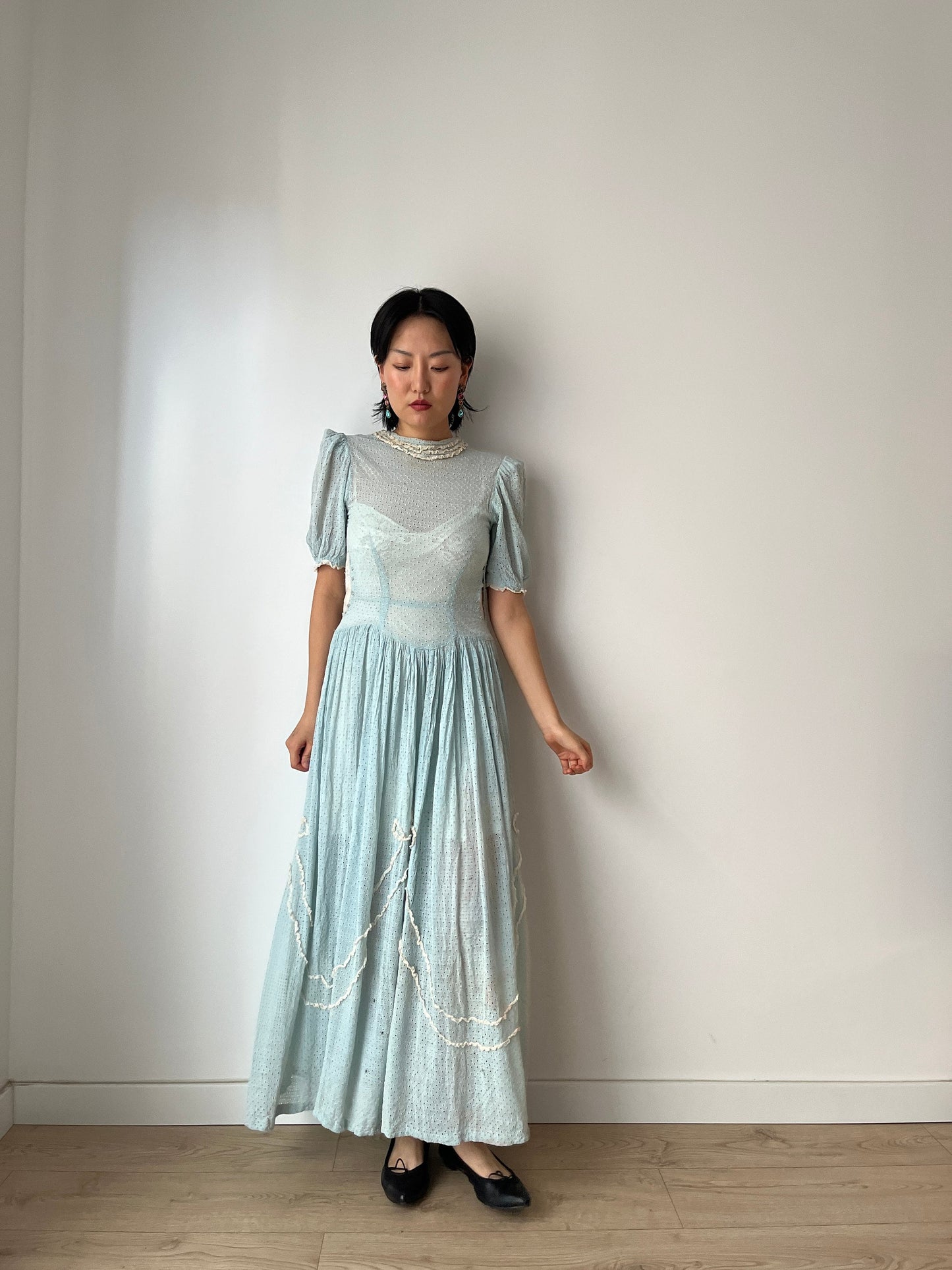 Vintage 1930s Blue Lace Bow Liquid Pure Silk Crepe Embroidered Tailored Handmade Dress