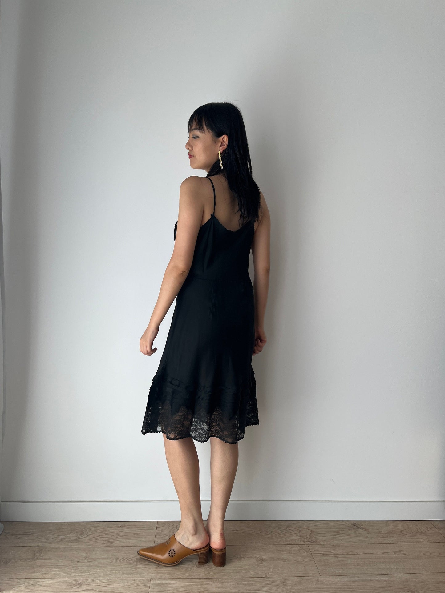 Antique vintage 1930s black liquid satin pure silk lace embroidered art deco bias cut slip