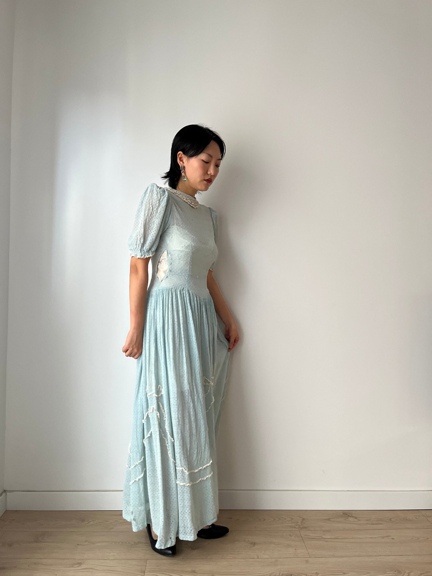 Vintage 1930s Blue Lace Bow Liquid Pure Silk Crepe Embroidered Tailored Handmade Dress